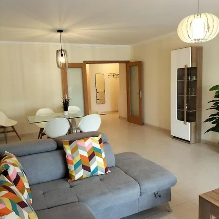 T2 Infante Moderno Wi-Fi Garagem 50 M Praia Quarteira Exterior photo